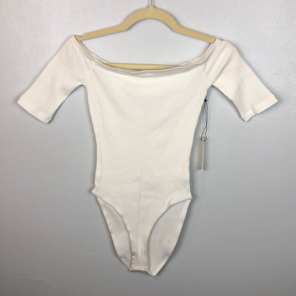 Revolve NEW Capulet Off-The-Shoulder Bodysuit Size S - Picture 3 of 10